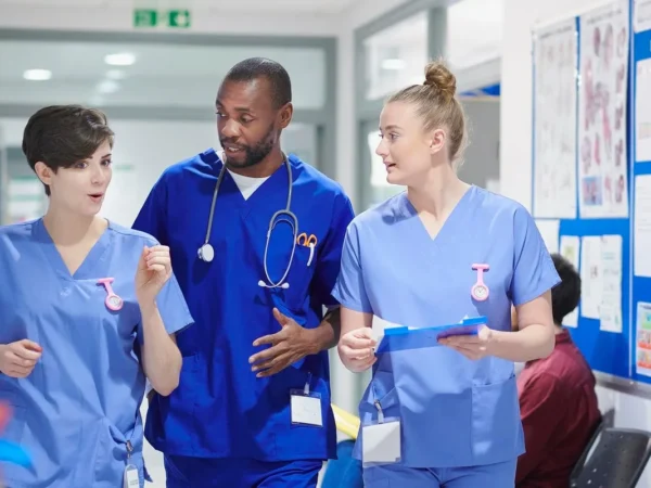 Healthcare & Medical Jobs in the UK Paying Up to £140,000 Open to International Applicants
